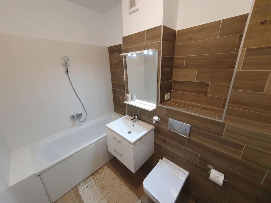 New Luxury Flat Near City Center Apartment Timişoara Exterior foto
